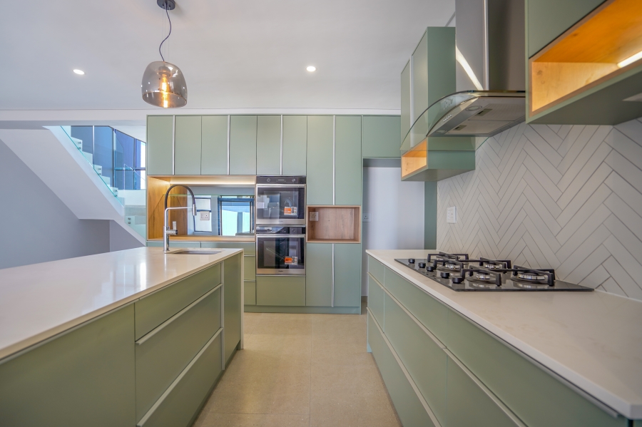 4 Bedroom Property for Sale in Sandown Western Cape